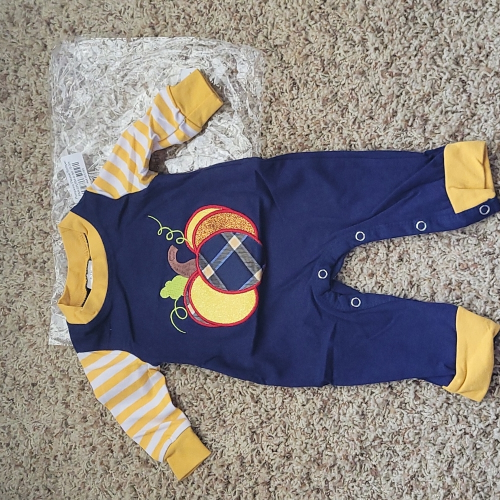 New Infant Pumpkin Onesie Romper